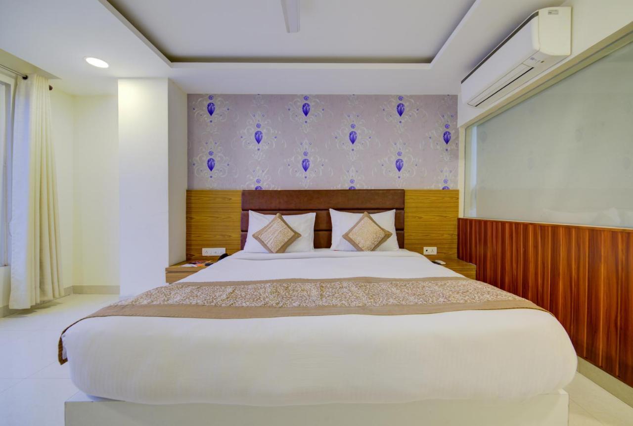 Airport Hotel Daya Capitol New Delhi Exterior photo